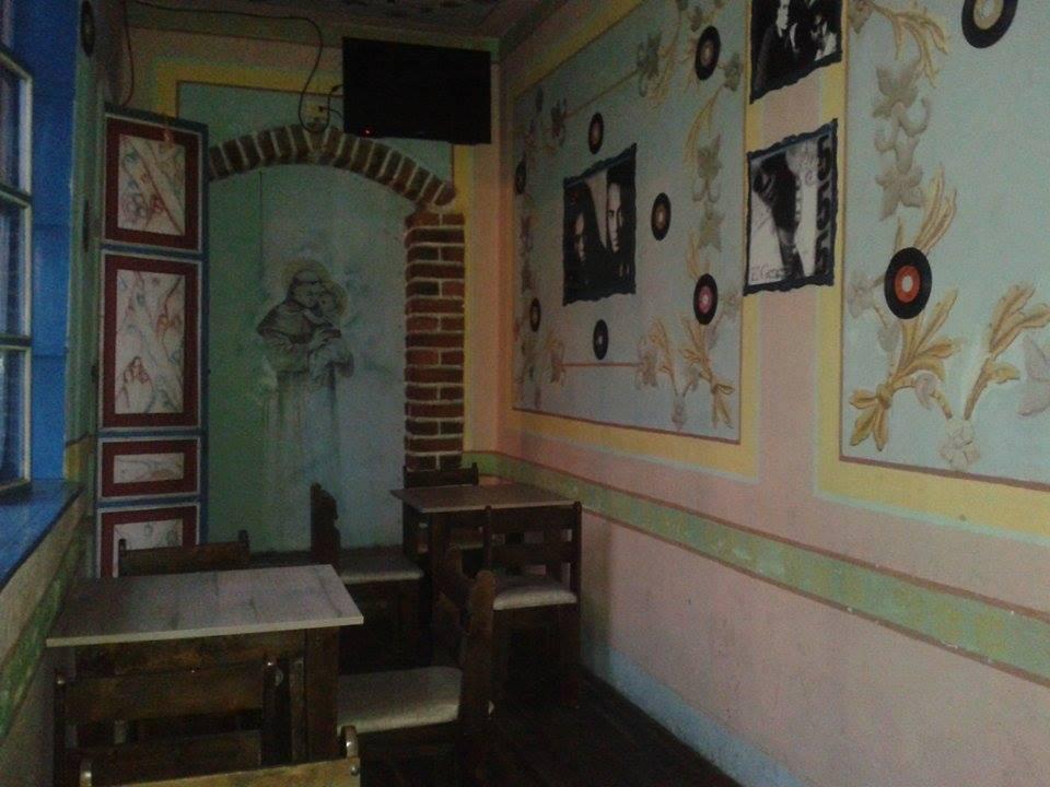La Metro Café