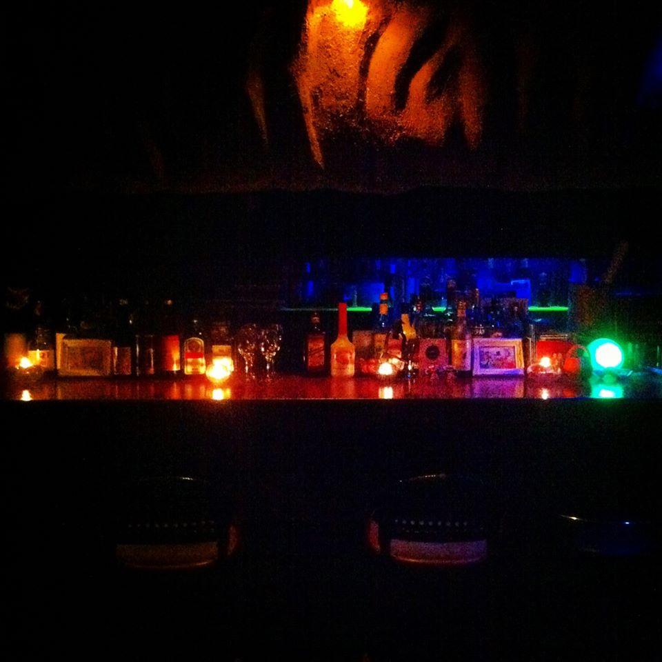 DJ BAR Delete