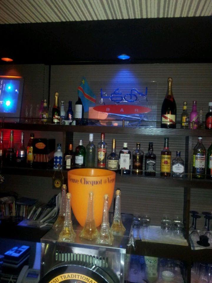 LEON BAR