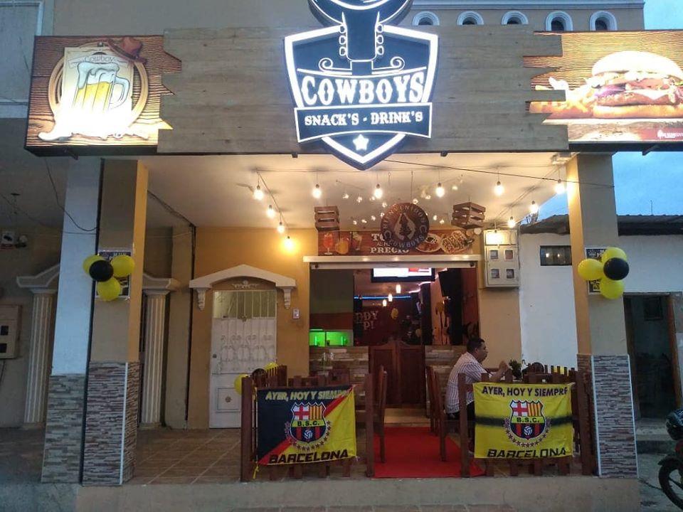 Cowboys Cerveceria snacks & music