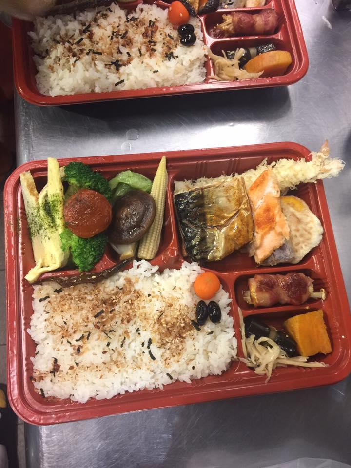 花梅蘭《壽司。定食》