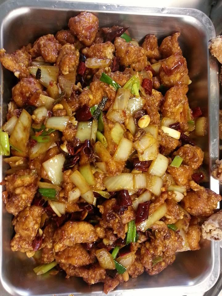 大仁科技大學學生餐廳自助餐 鴻麒御膳行