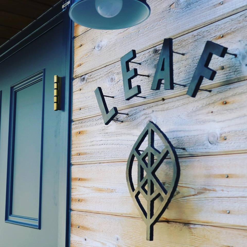 カフェＬＥＡＦ