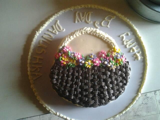 Angle cakes