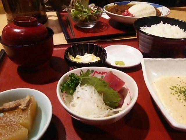 小山食堂　さくら