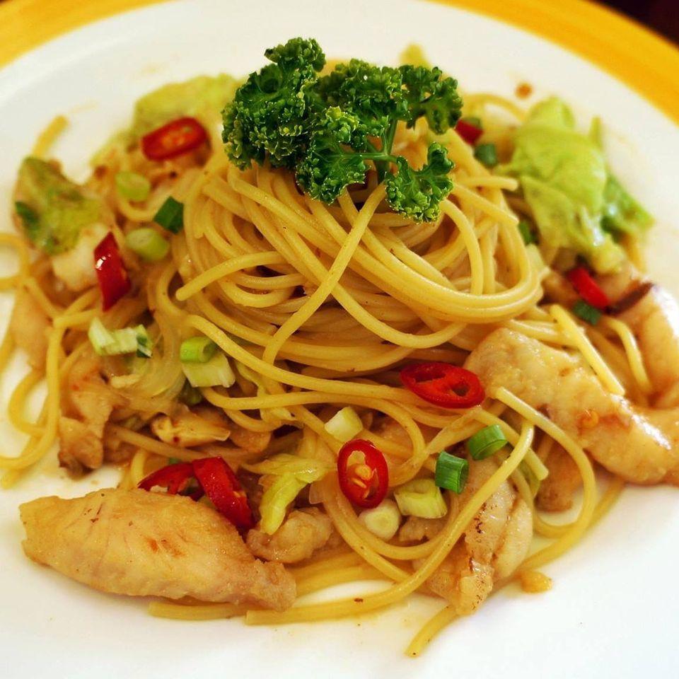 杯特麵pasta