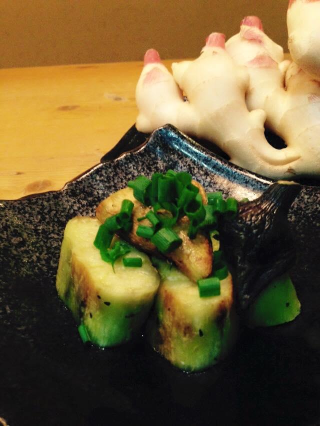 鮮魚・鮮モツ やす