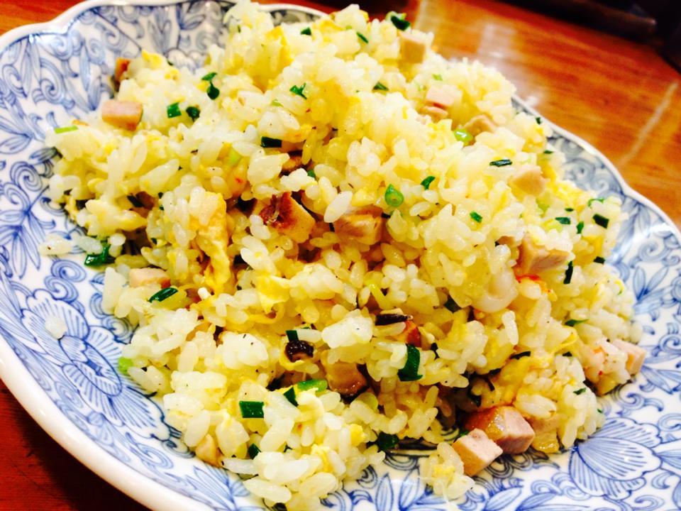 梁里館