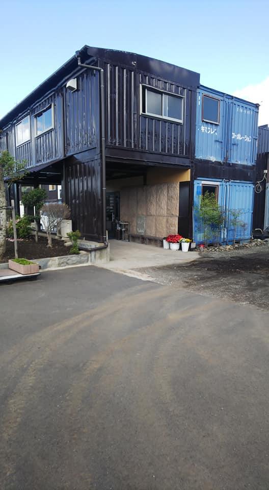 コンテナカフェ
