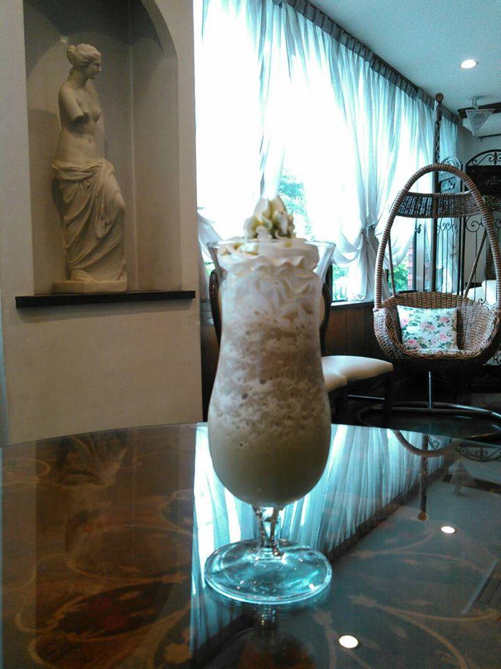Cafe&Winebar Again
