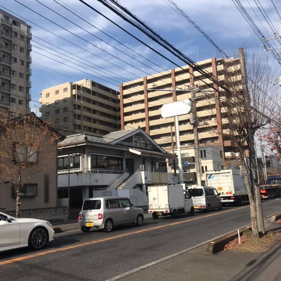 華屋与兵衛草加神明店