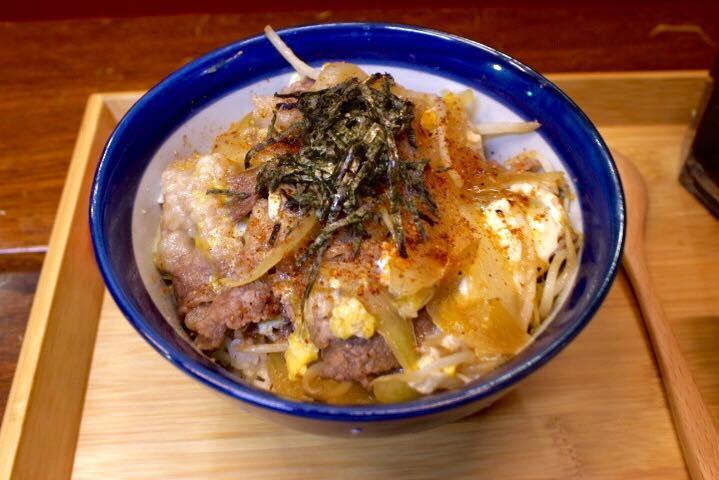 夯達人串燒、丼飯