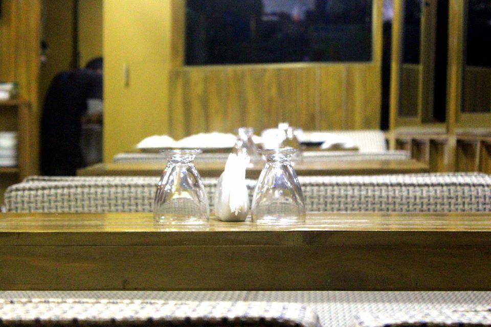 Flora Cruise & Restaurant
