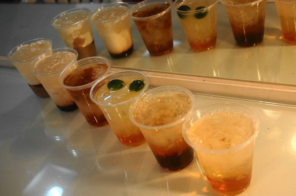 臉紅紅飲料店