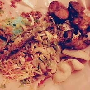 Nasi kerabu sedap sengoti""