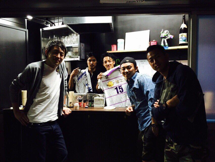 立ち呑みbar VIVA 住道店