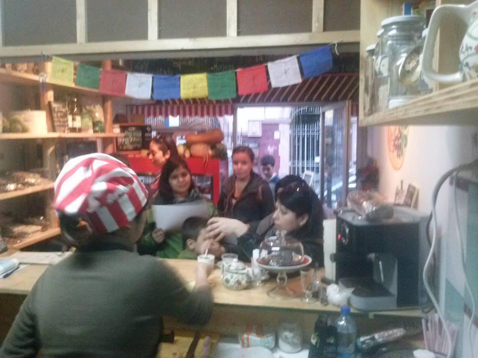 Juntos Pero No Revueltos