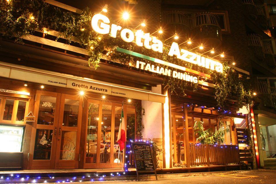 ITALIAN DINING Grotta Azzurra