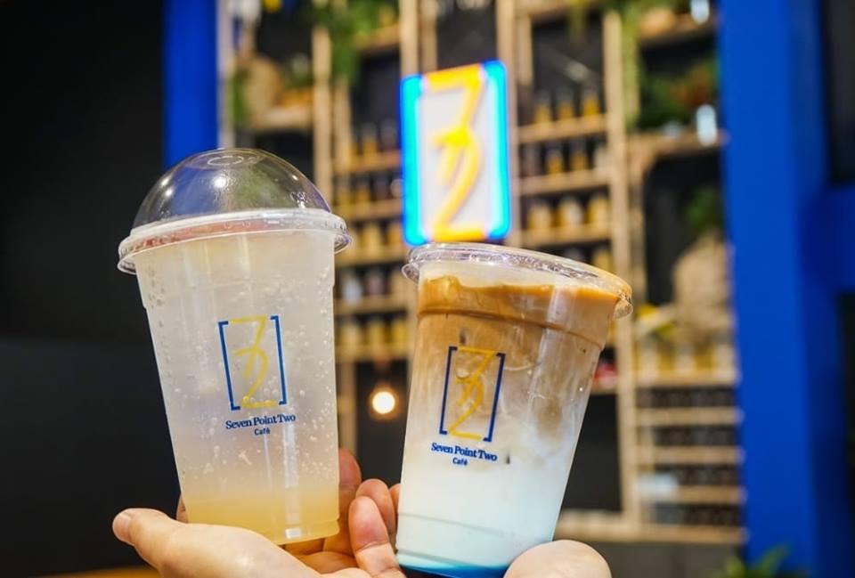 7.2 Café 柒點貳咖啡-高雄旗艦店