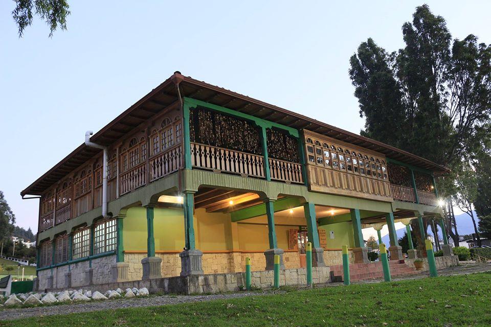 Restaurant Típico Pucará de Podocarpus