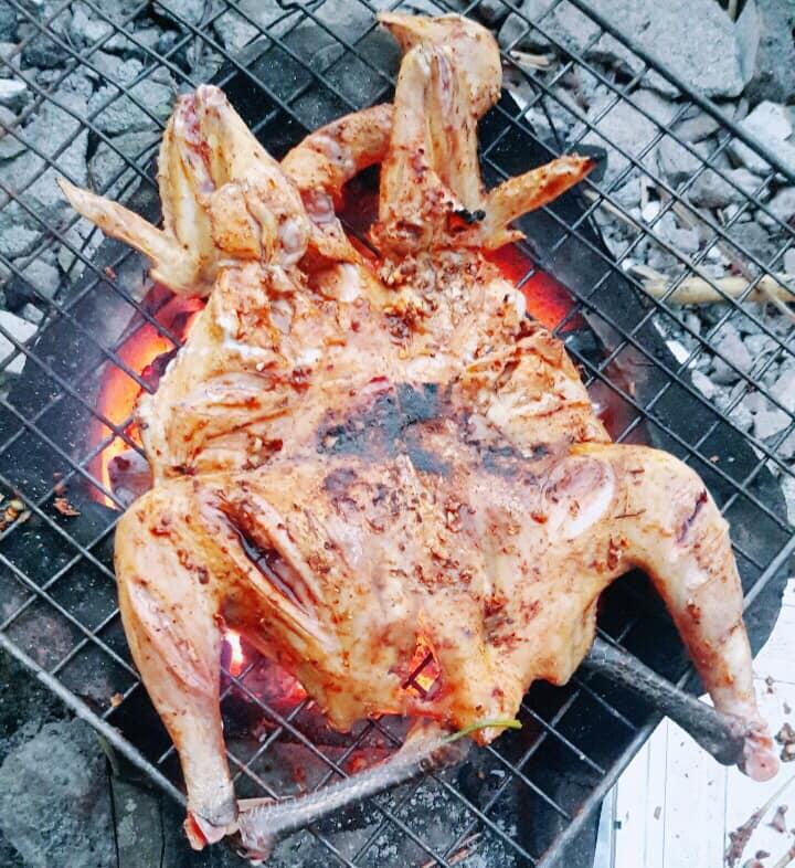 ຮ້ານອາຫານຕົ້ນເຂົ້າ ອຸດົມໄຊ