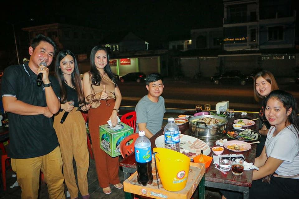 ລັດສະໝີ ຊີ້ນດາດຈານໃຫຍ່ Latsamy Restaurant