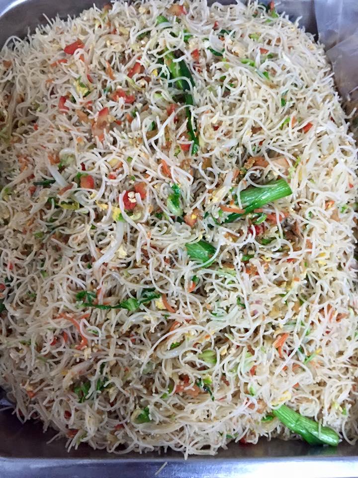 煲煲自由餐