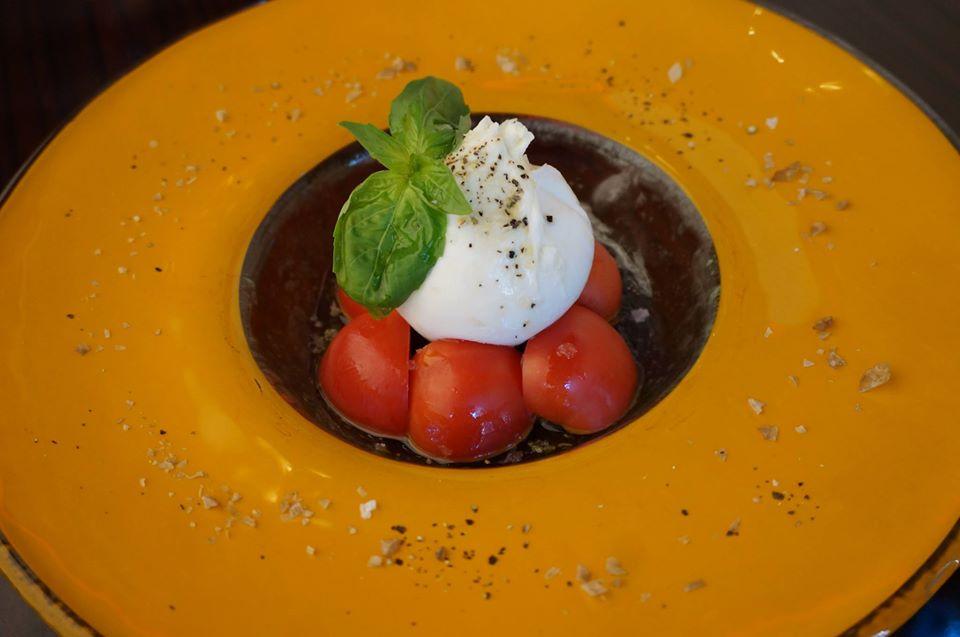 Vino e Pasto「スパニッシュイタリアン」センター北駅より徒歩30秒