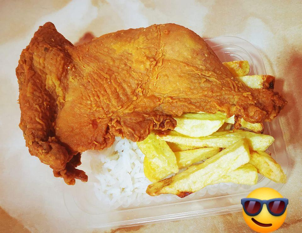 Pollos Yoli's