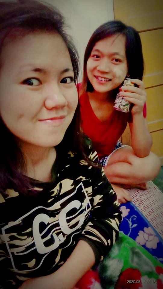 ေရႊမူဆယ္ စေကာထမင္းဆုိင္