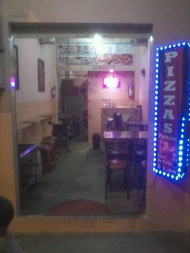 Pizzeria Cuba Café