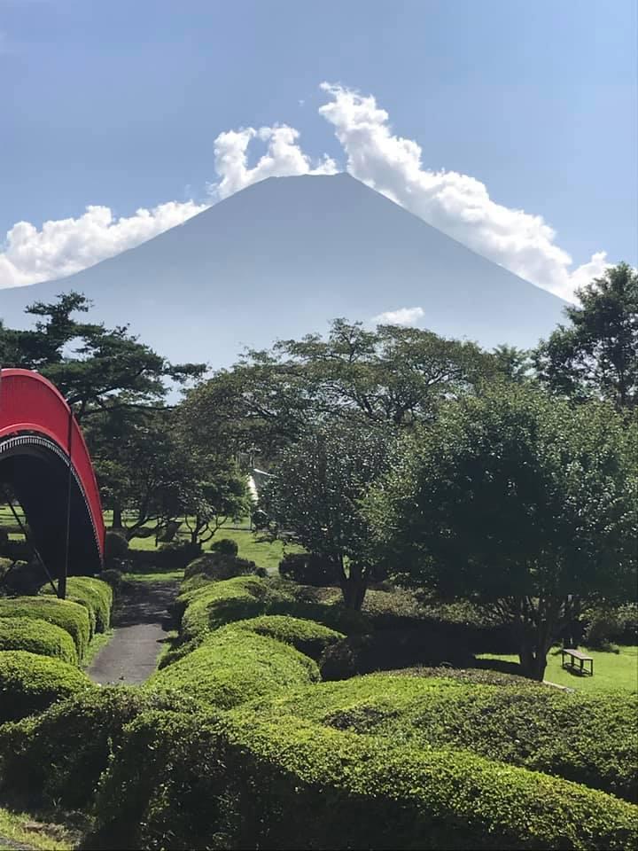 朝霧高原もちや