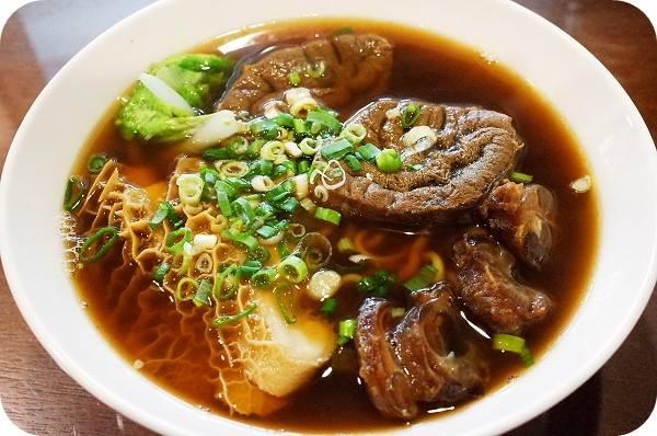 黔龍坊牛肉麵