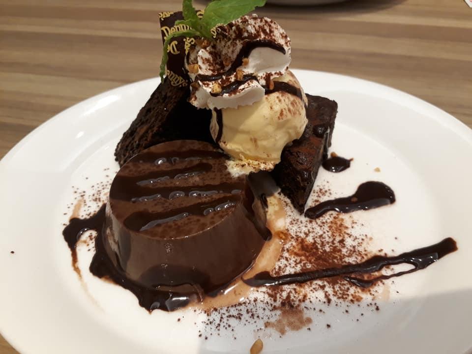 デニーズカタクラパーク店