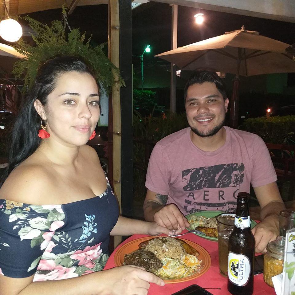 Restaurante-Bar& Grill GALLO PINTO
