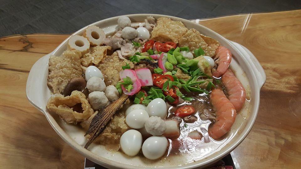 鼎園桶子雞餐廳 Hualien City