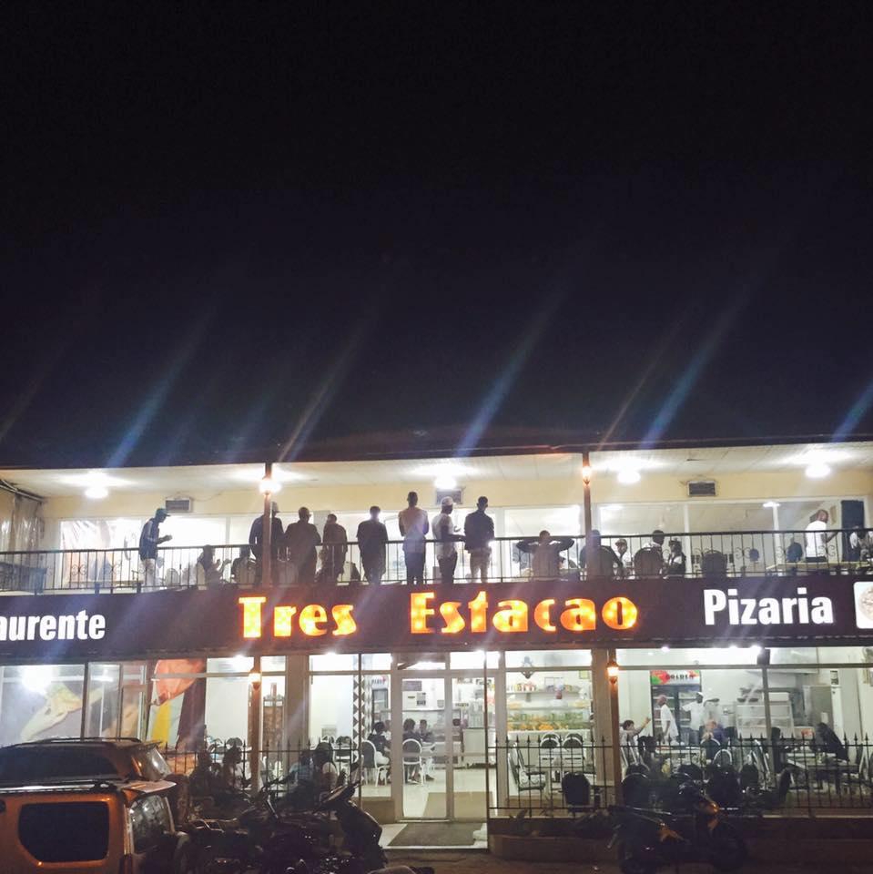 Restaurante Três Estacões