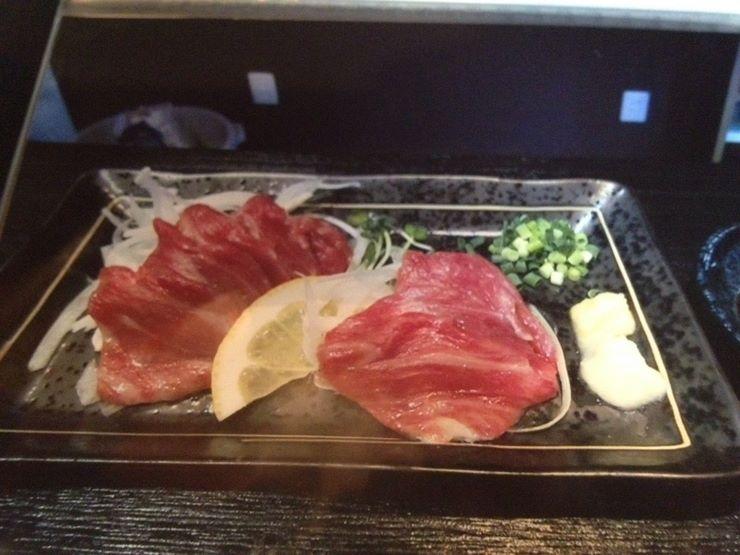 一颯