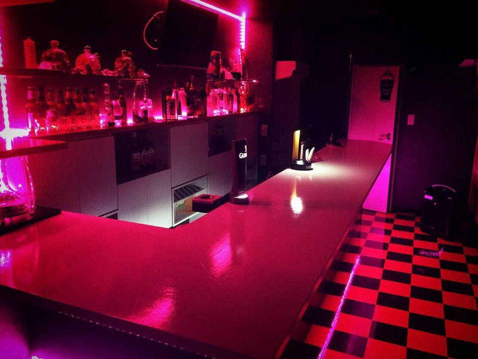 骸骨屋booty BAR