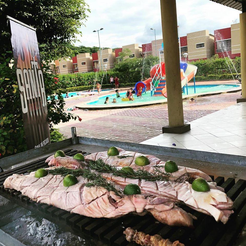 Santa Parrilla