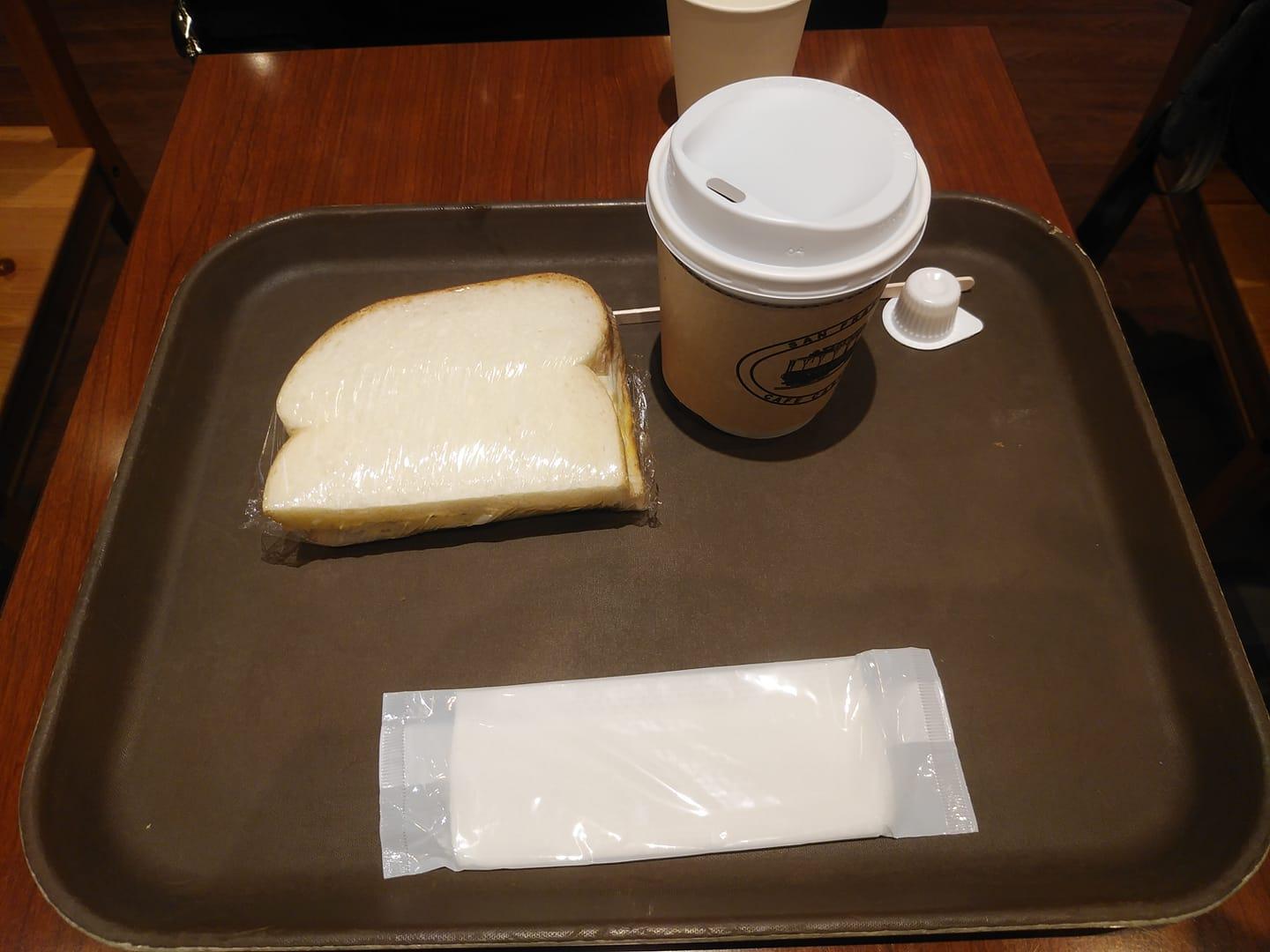ケーブルカーコーヒー新宿店