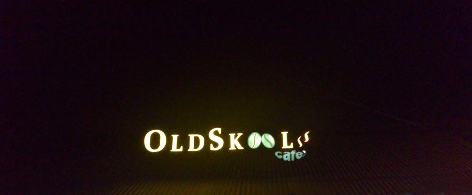 OLD SkOOL CafE