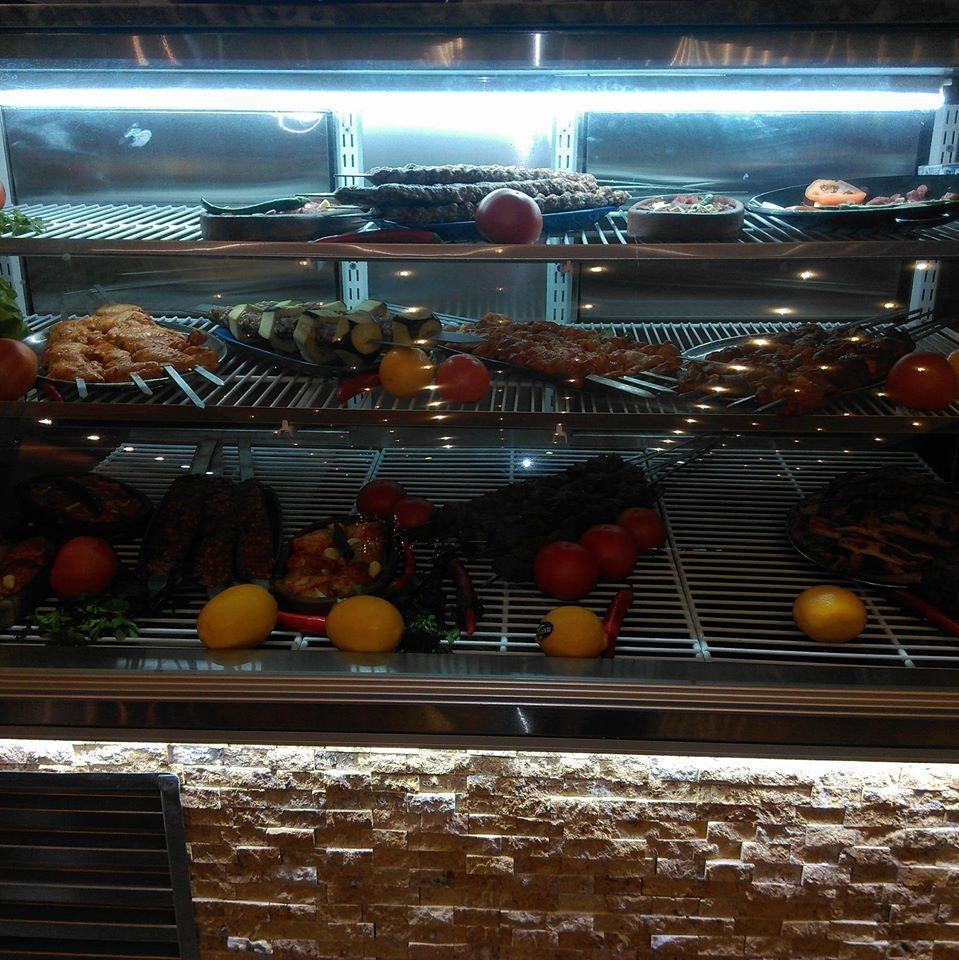 Marmara Restaurant Cu Specific Turcesc