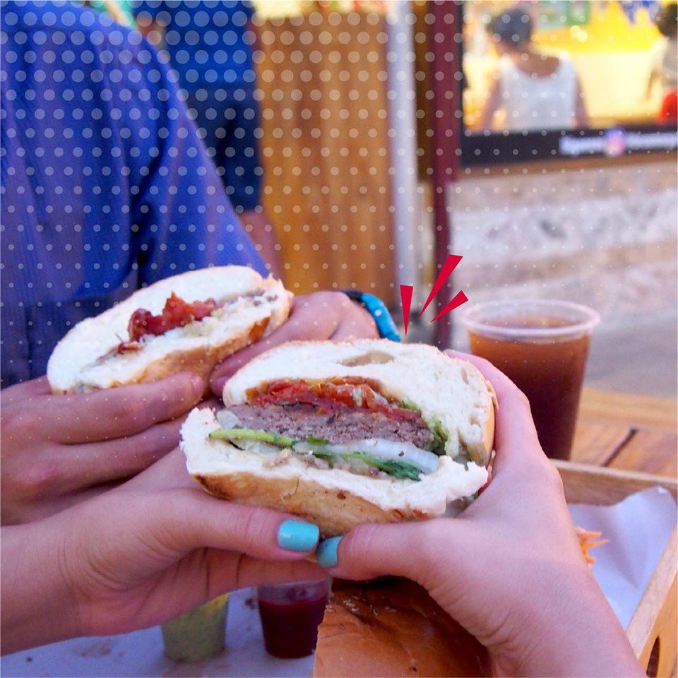 BRO’S SNACK + BURGER