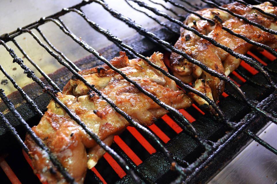 焼き鳥　串達