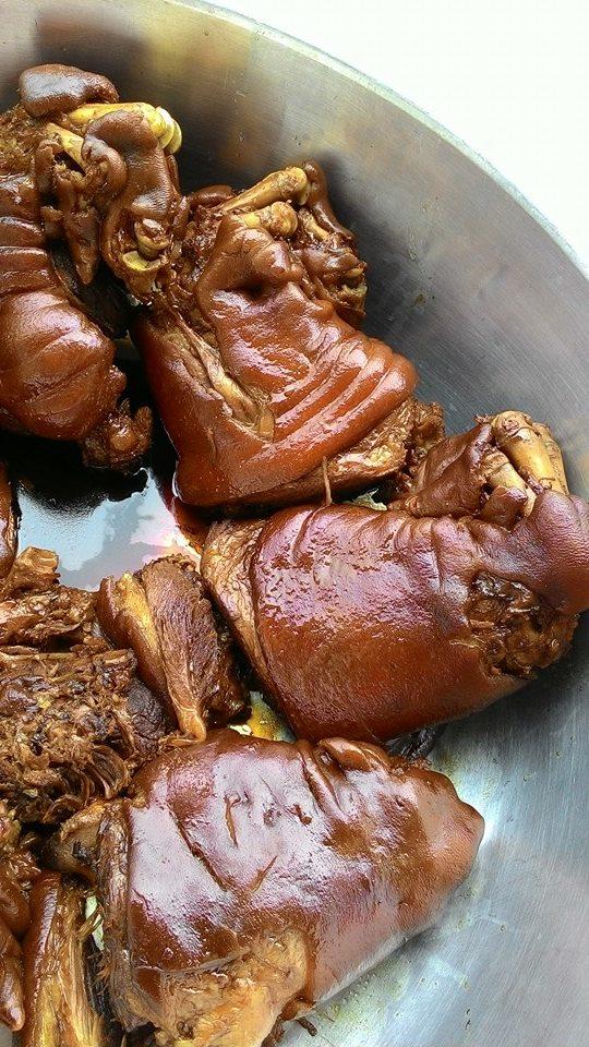 萬佳萬巒豬腳