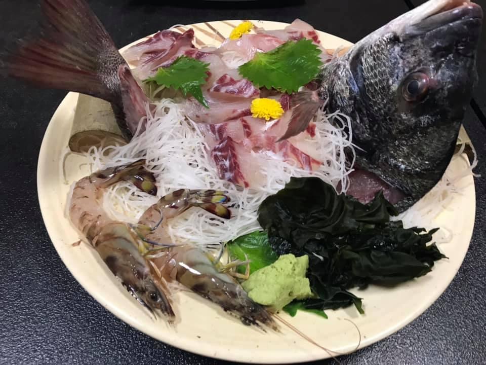 鮮魚・釣船・民宿 大友
