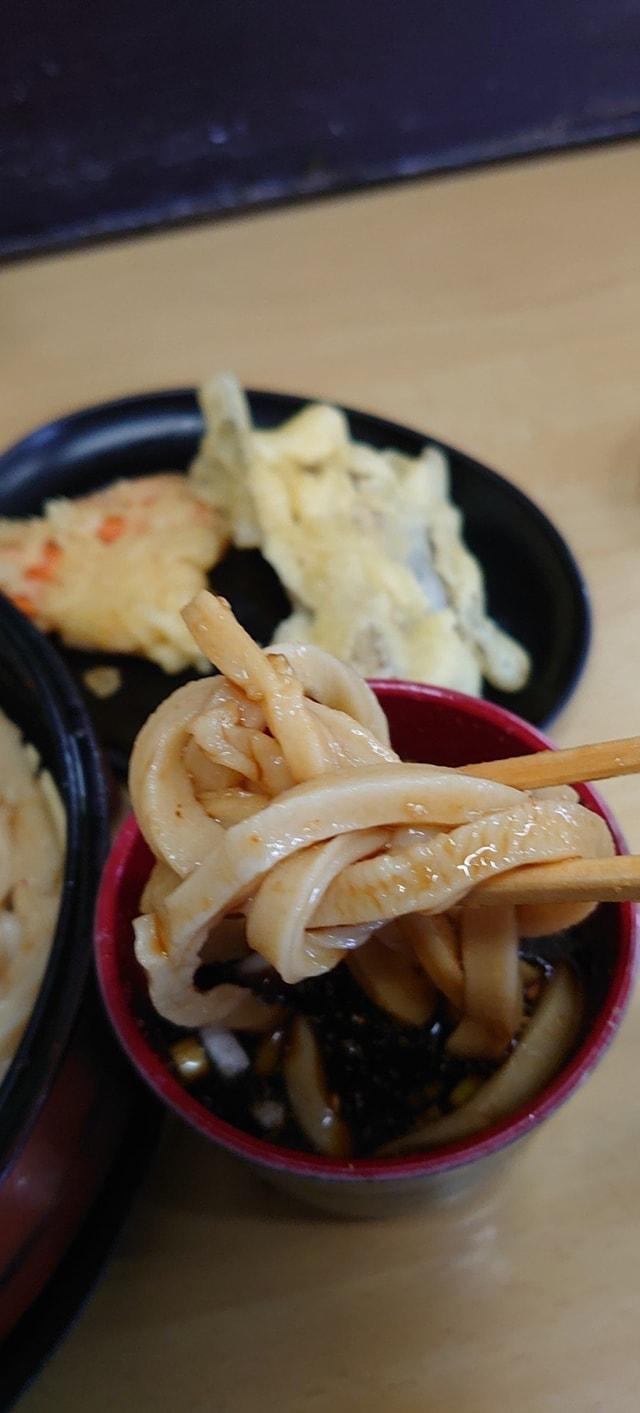 手打うどん・手打そばしまや