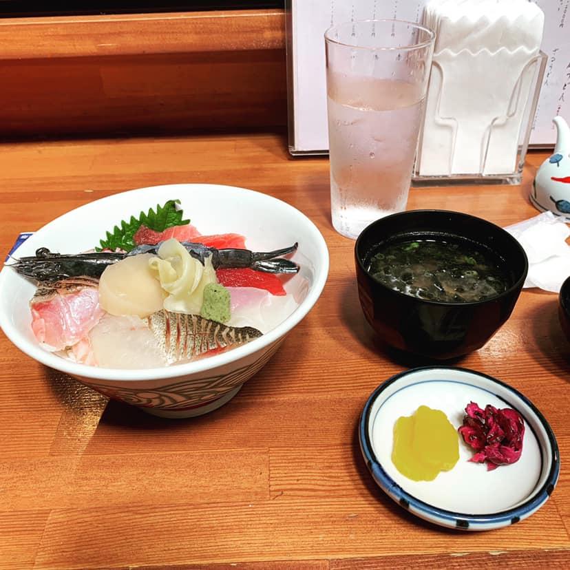 日本料理三崎港蔵