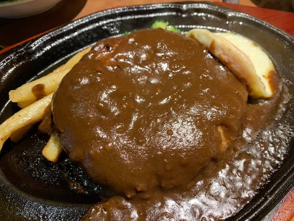 万世岩槻インター店